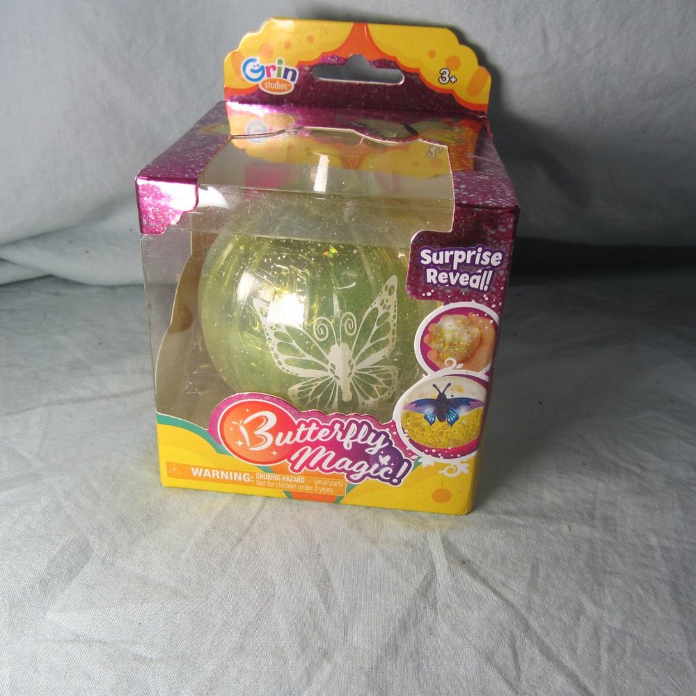 grin studios butterfly magic mystery blind box NIB discontinued (w1928)